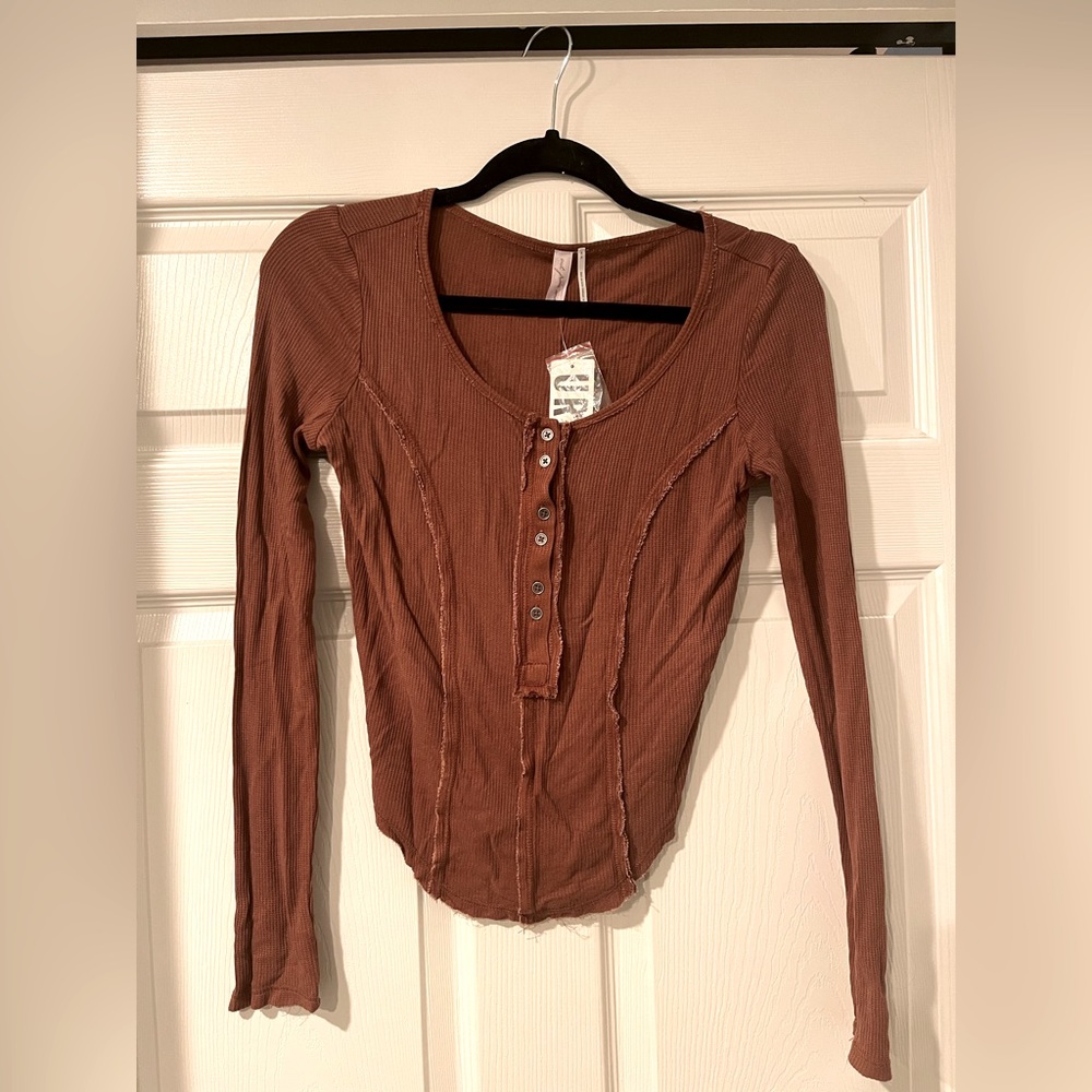 Urban outfitters top, new with tags, brownish-terracotta color